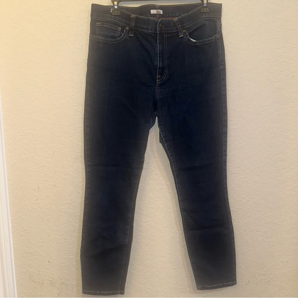 Tommy Hilfiger Denim 10 Dark Wash Straight Leg Casual Workwear Blue Jeans